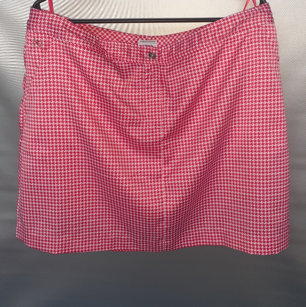 Izod women's pink houndstooth stretch golf skirt w/pockets size  14⛳️